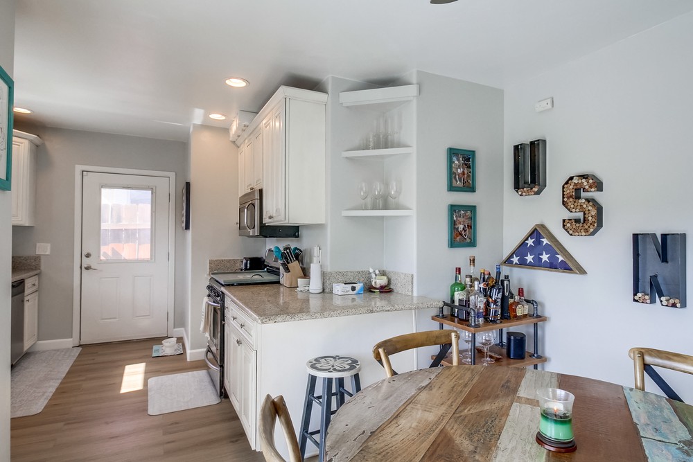 Virtual tour photo 14 of 51 for 5880 Adelaide Ave