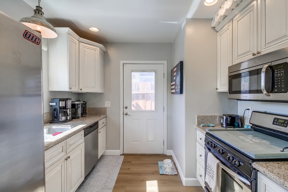 Virtual tour photo 16 of 51 for 5880 Adelaide Ave