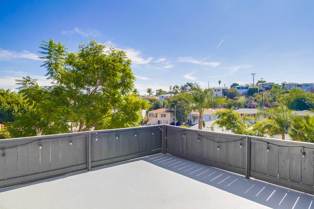 Virtual tour photo 25 of 51 for 5880 Adelaide Ave