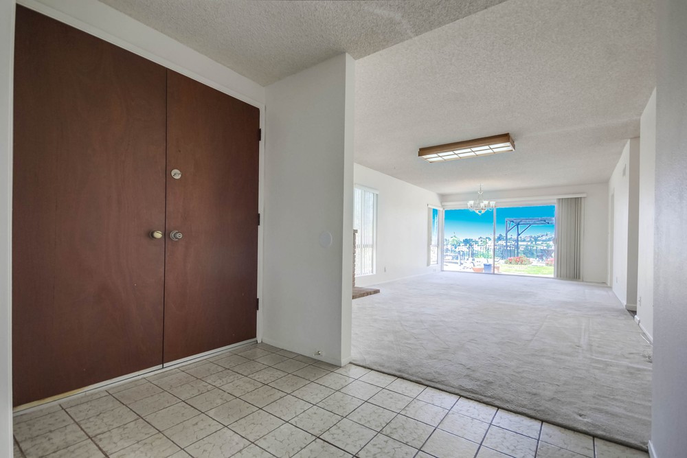 Virtual tour photo 9 of 51 for 5880 Chaumont Dr