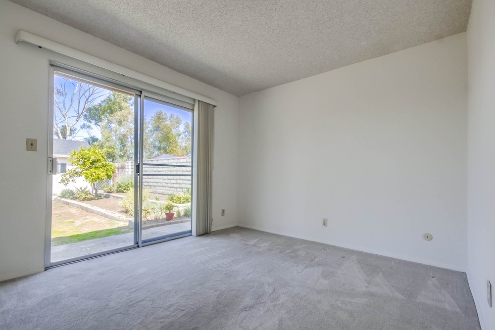 Virtual tour photo 14 of 51 for 5880 Chaumont Dr