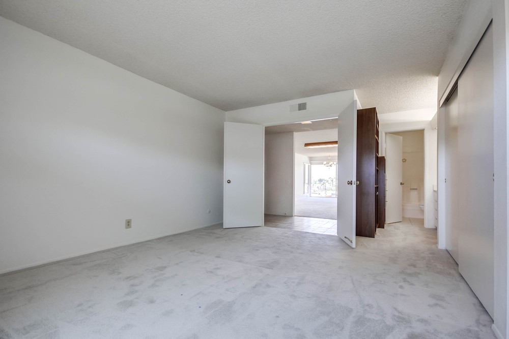 Virtual tour photo 25 of 51 for 5880 Chaumont Dr