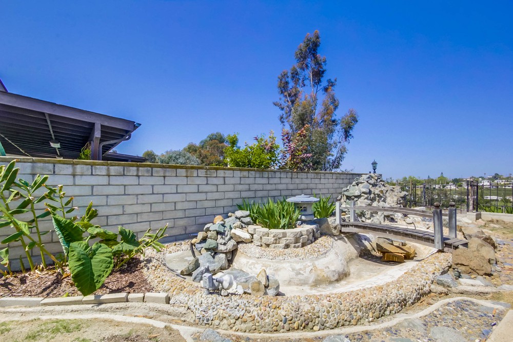 Virtual tour photo 38 of 51 for 5880 Chaumont Dr