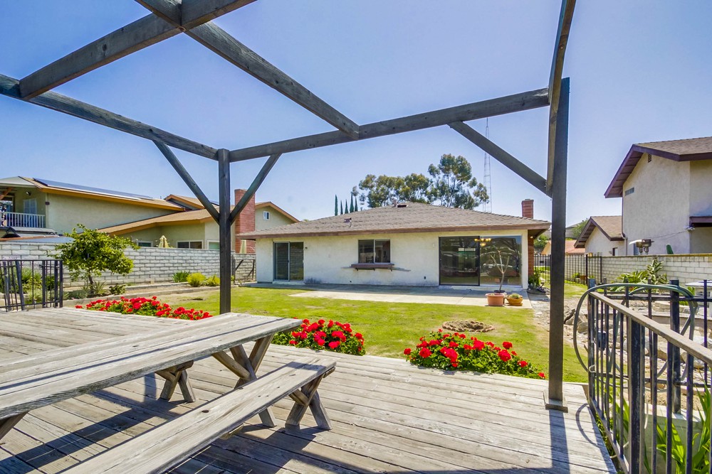 Virtual tour photo 43 of 51 for 5880 Chaumont Dr