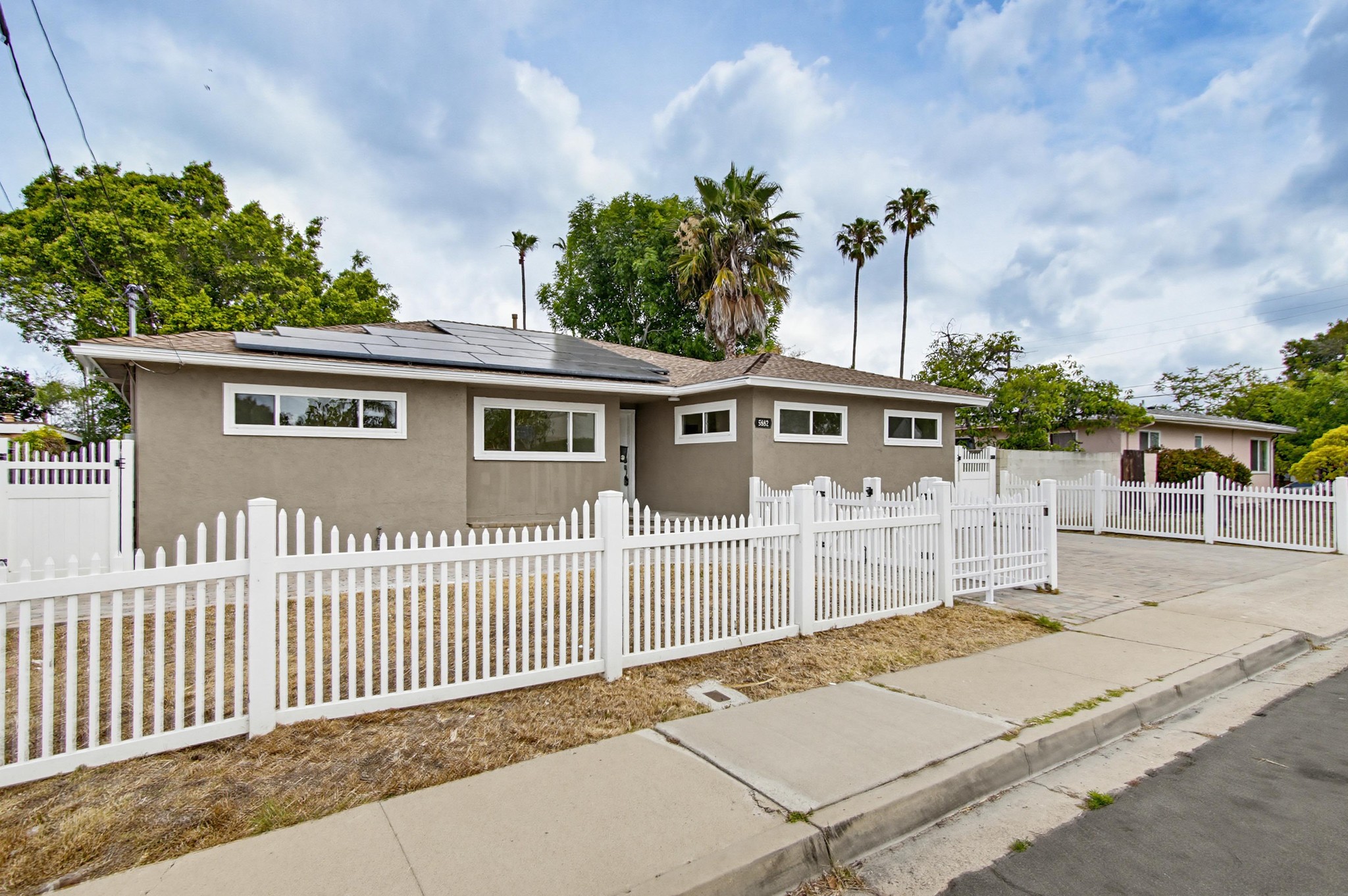 Virtual tour photo 4 of 50 for 5882 Adams Ave