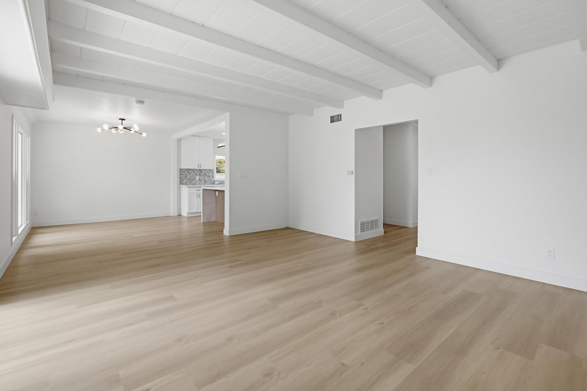 Virtual tour photo 8 of 50 for 5882 Adams Ave