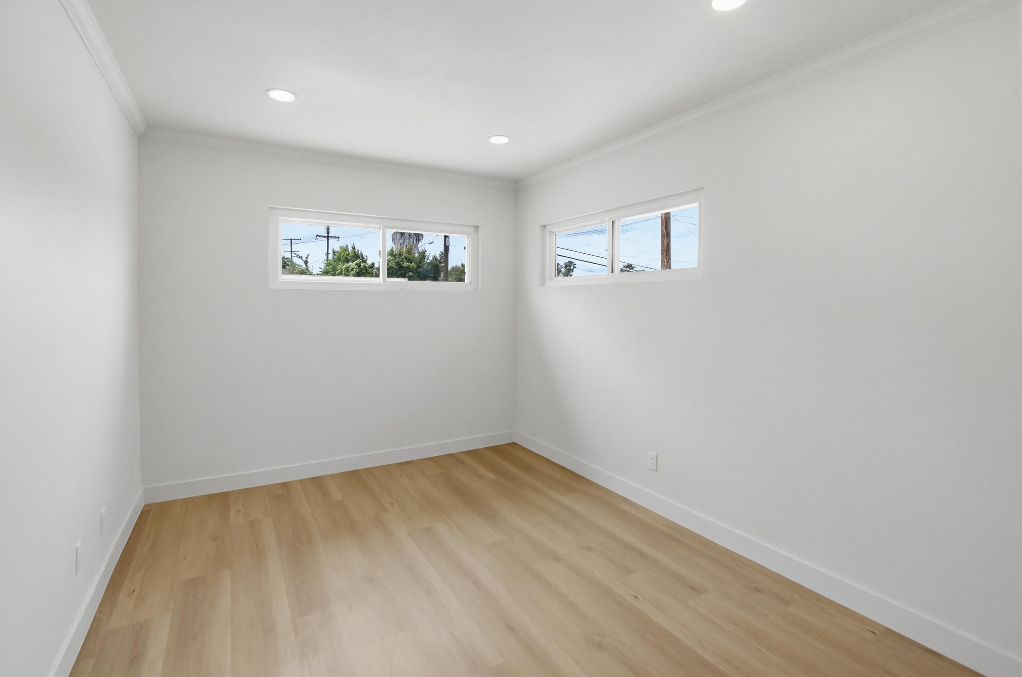 Virtual tour photo 22 of 50 for 5882 Adams Ave