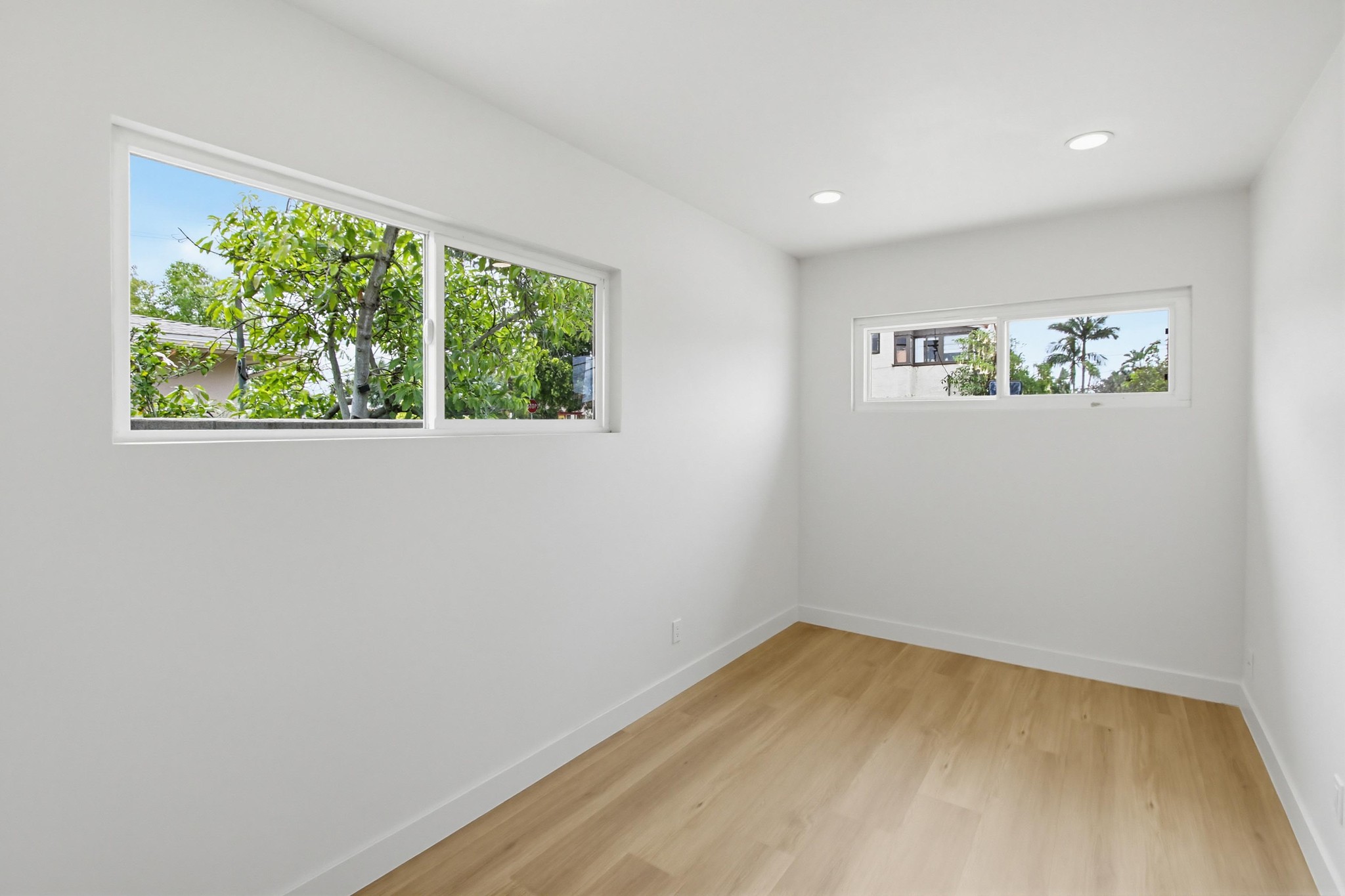 Virtual tour photo 25 of 50 for 5882 Adams Ave