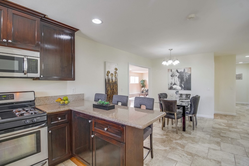 Virtual tour photo 29 of 62 for 5882 Mariposa Pl