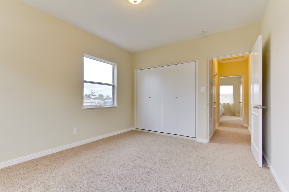 Virtual tour photo 29 of 47 for 5885 Estelle St