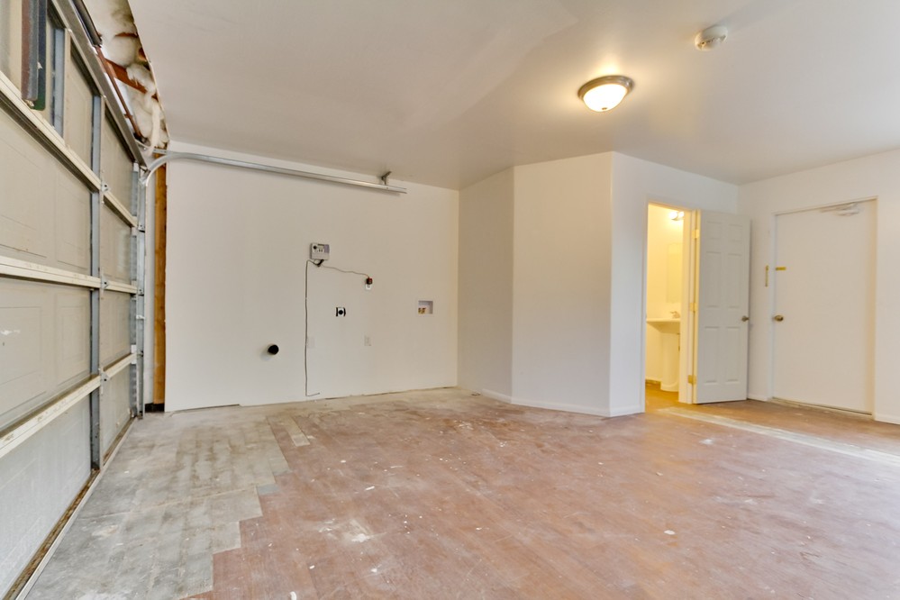 Virtual tour photo 46 of 47 for 5885 Estelle St