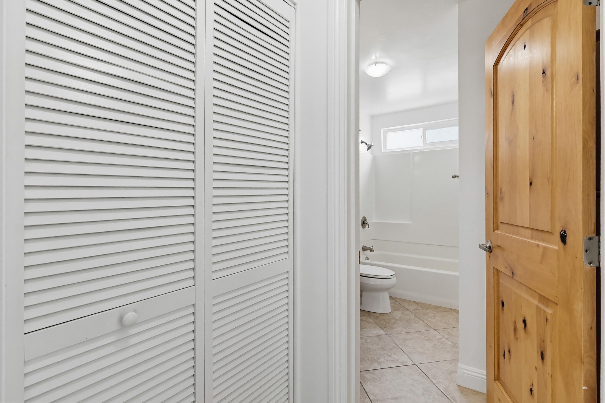 Virtual tour photo 25 of 35 for 589 11th St APT 9