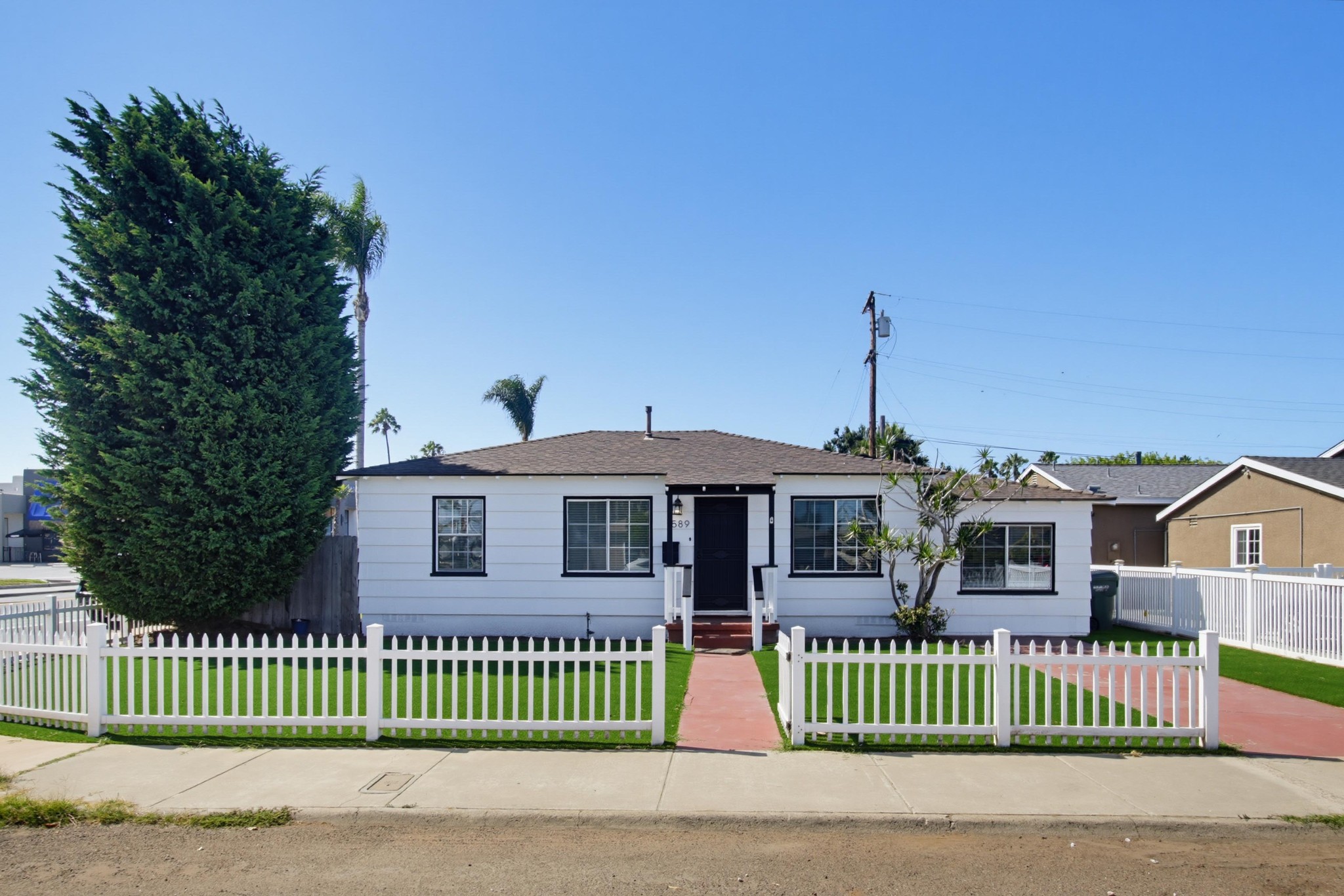 Virtual tour photo 1 of 83 for 589 Bonito Ave