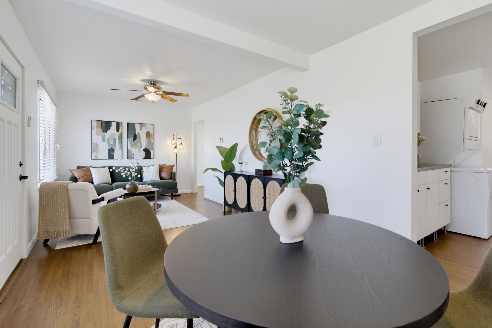 Virtual tour photo 15 of 83 for 589 Bonito Ave
