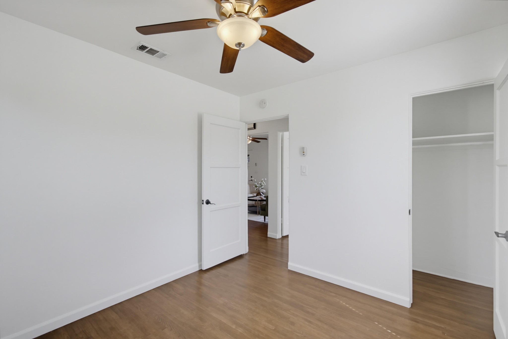 Virtual tour photo 35 of 83 for 589 Bonito Ave