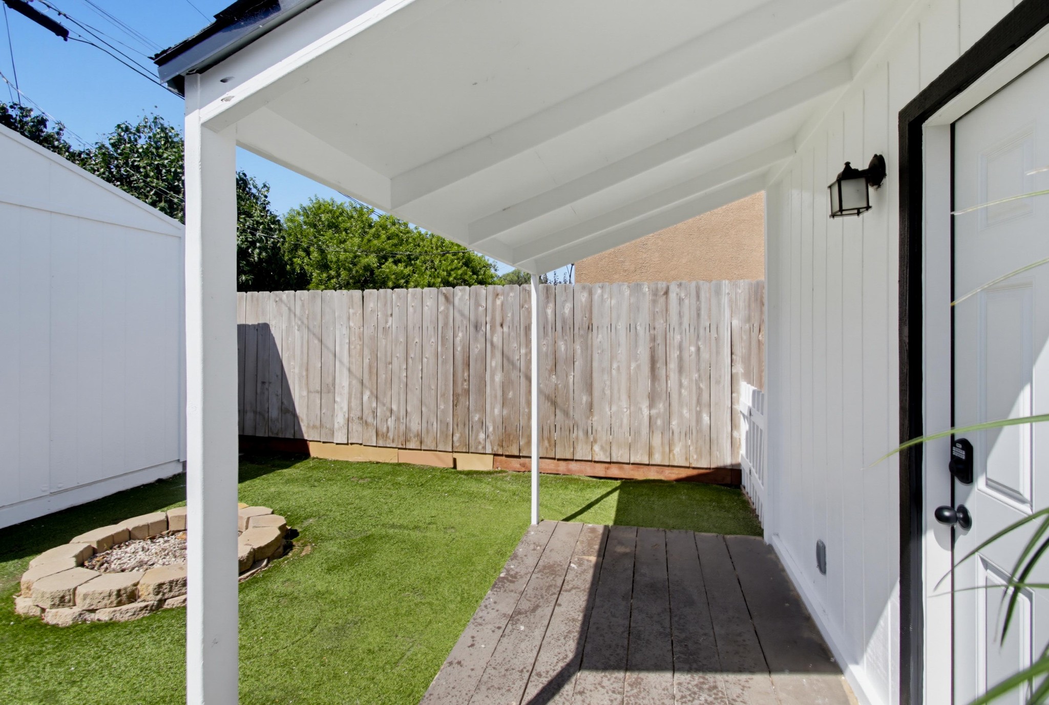 Virtual tour photo 49 of 83 for 589 Bonito Ave