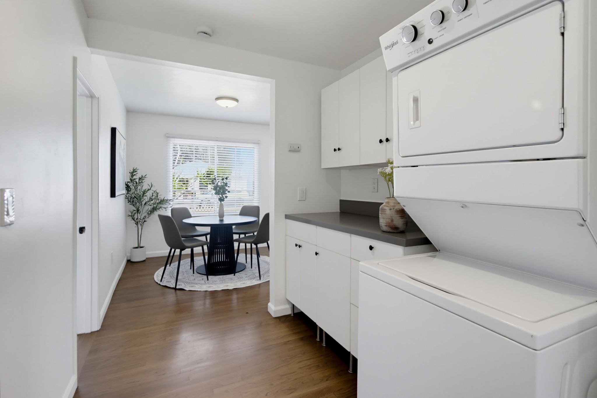 Virtual tour photo 60 of 83 for 589 Bonito Ave