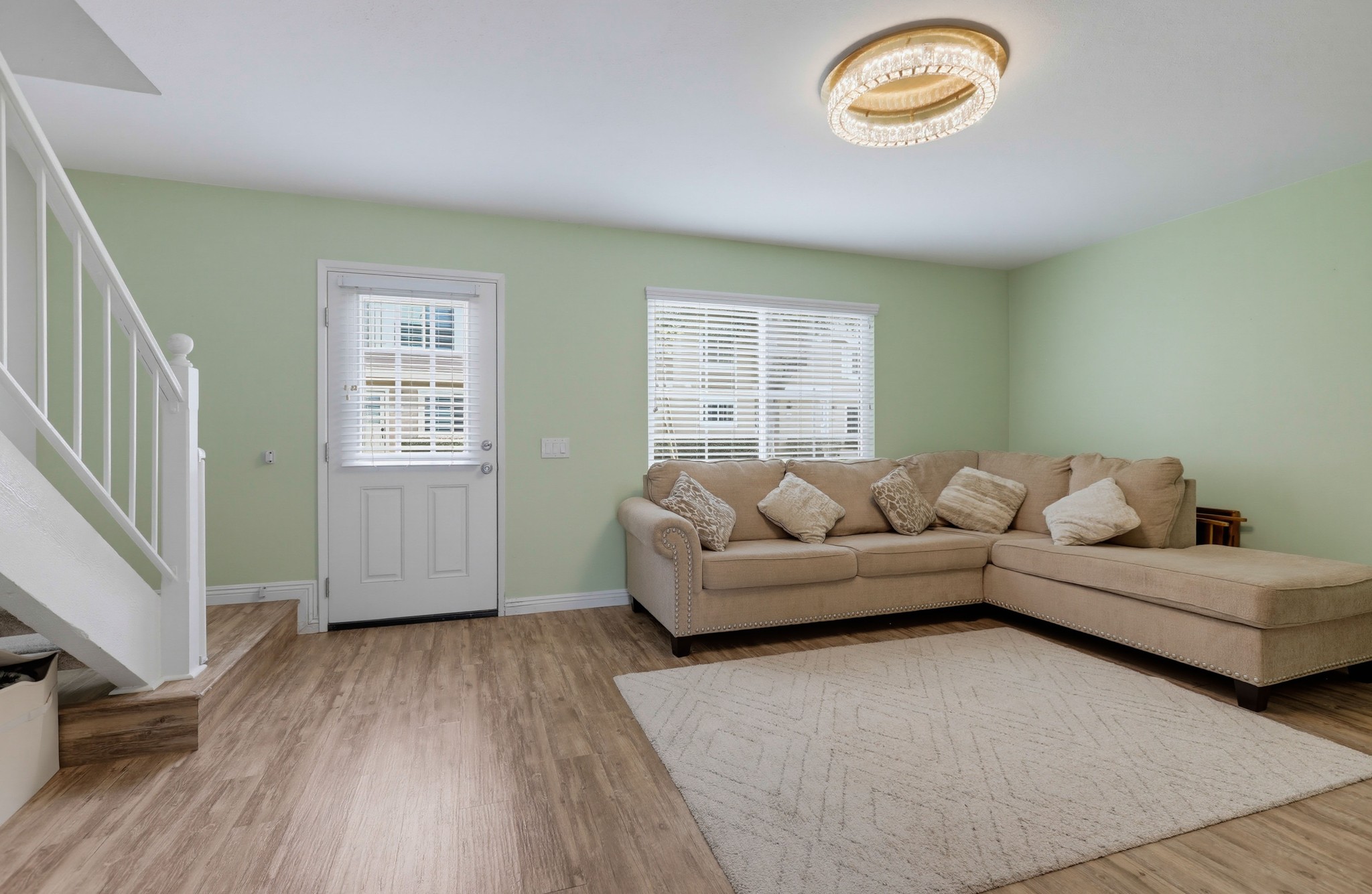 Virtual tour photo 10 of 41 for 59 Thicket #41