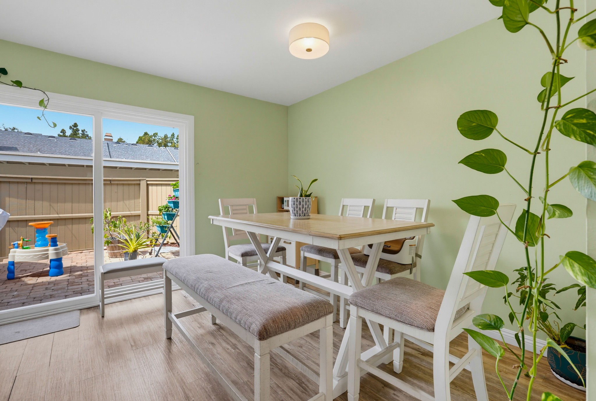 Virtual tour photo 14 of 41 for 59 Thicket #41