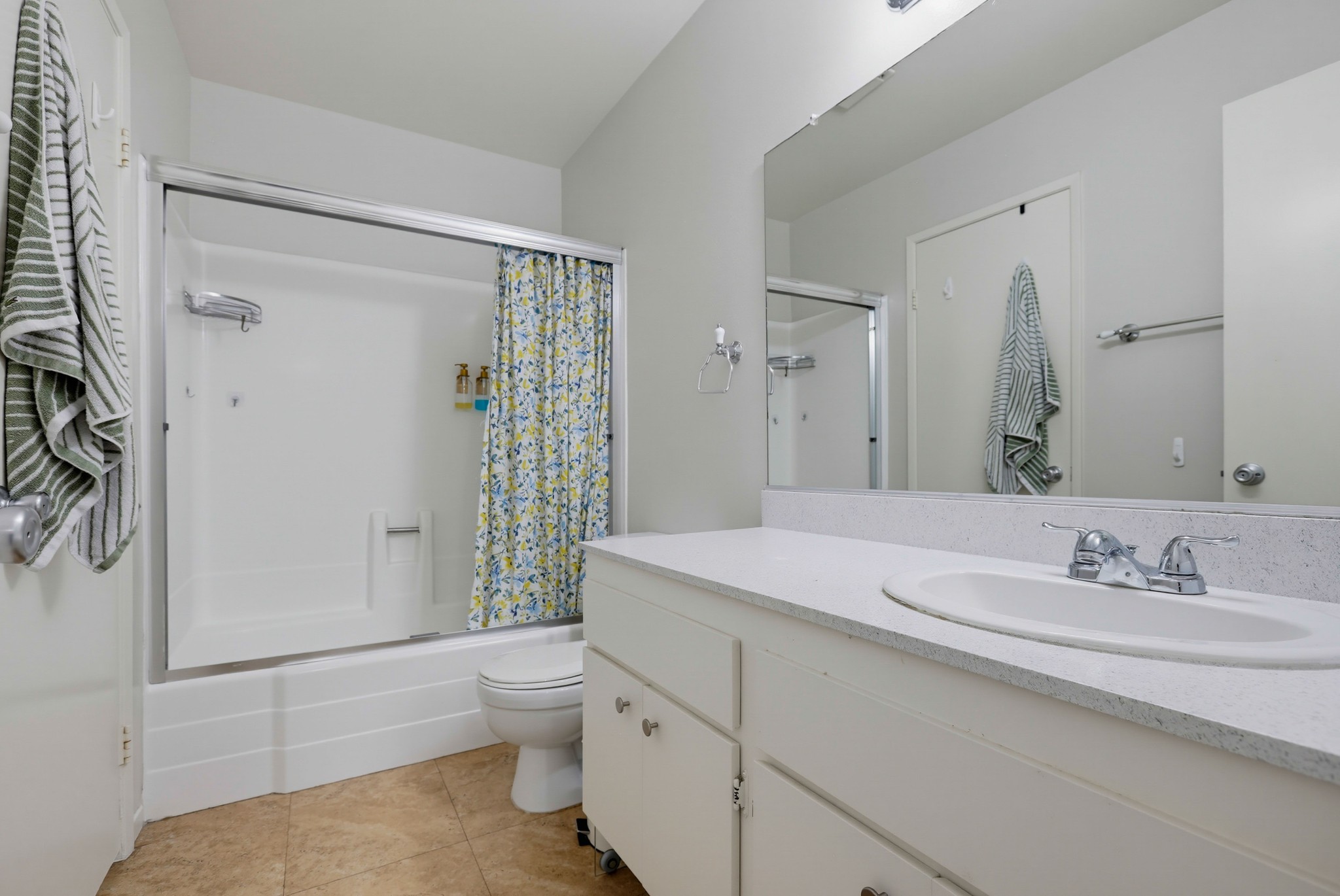 Virtual tour photo 27 of 41 for 59 Thicket #41