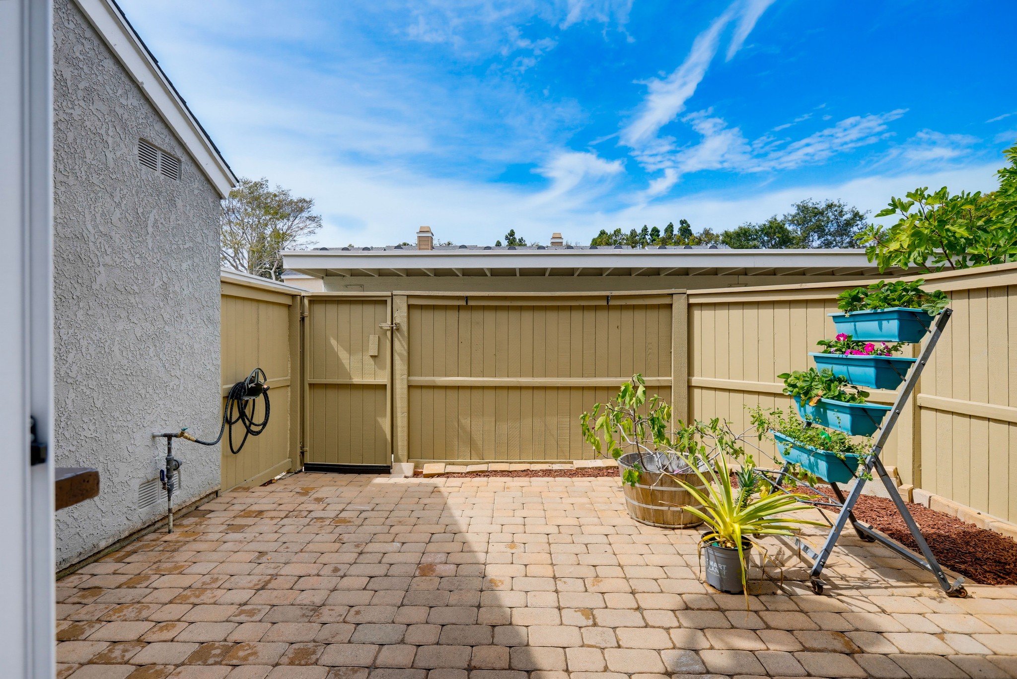 Virtual tour photo 37 of 41 for 59 Thicket #41