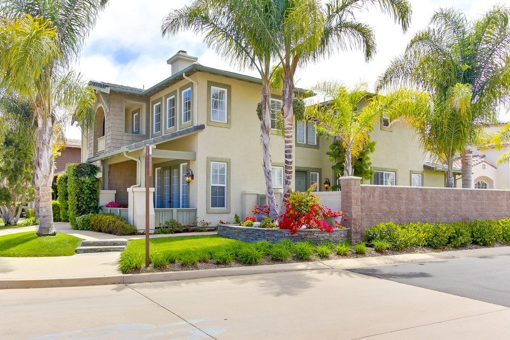 Virtual tour photo 4 of 48 for 590 Cypress Hills Drive