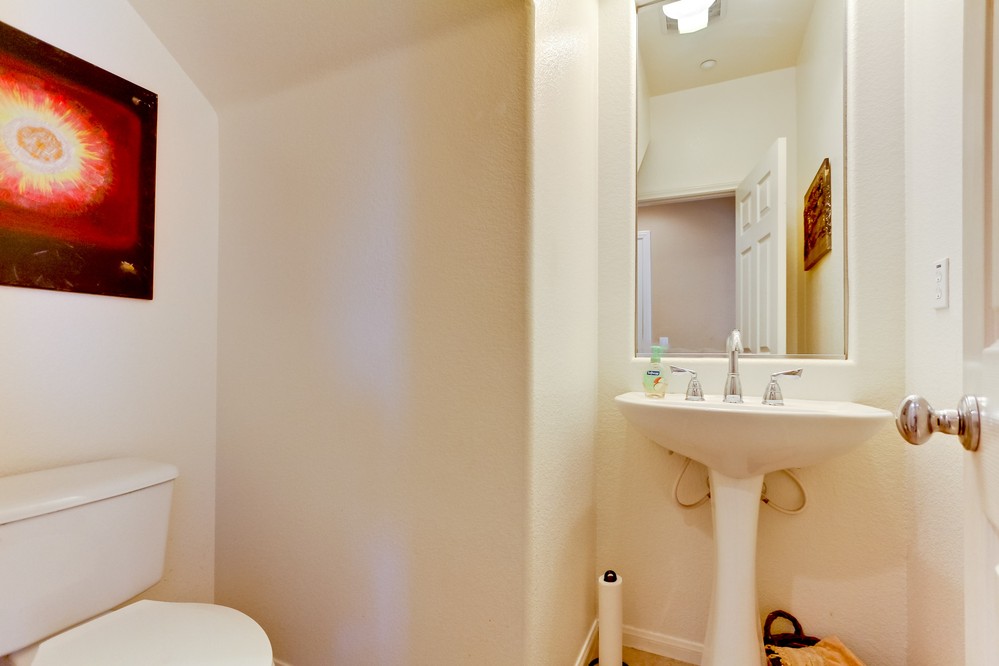 Virtual tour photo 21 of 48 for 590 Cypress Hills Drive
