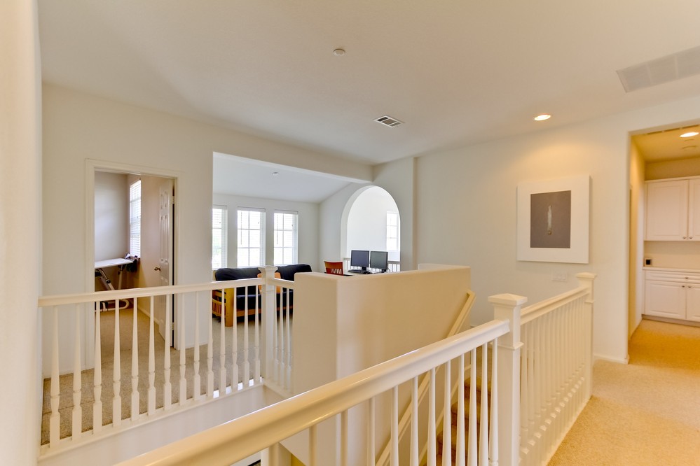 Virtual tour photo 22 of 48 for 590 Cypress Hills Drive