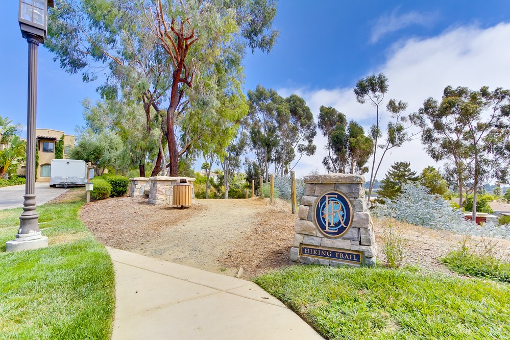 Virtual tour photo 43 of 48 for 590 Cypress Hills Drive