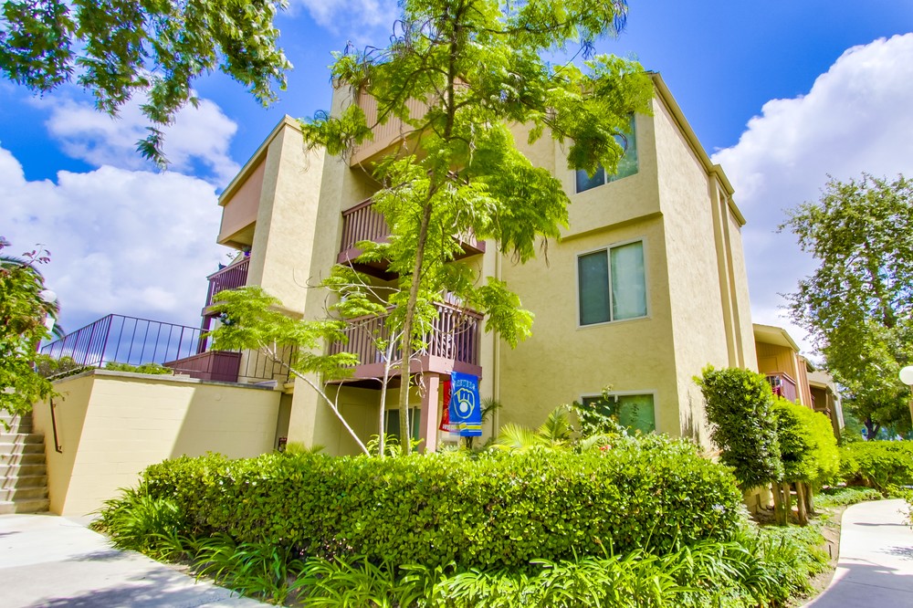 Virtual tour photo 20 of 23 for 5906 Rancho Mission Road #117