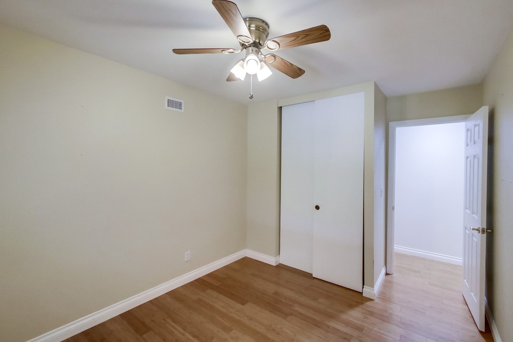 Virtual tour photo 31 of 56 for 5912 Lance St