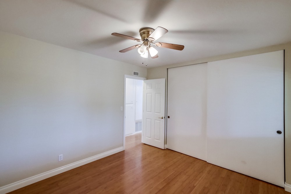 Virtual tour photo 34 of 56 for 5912 Lance St