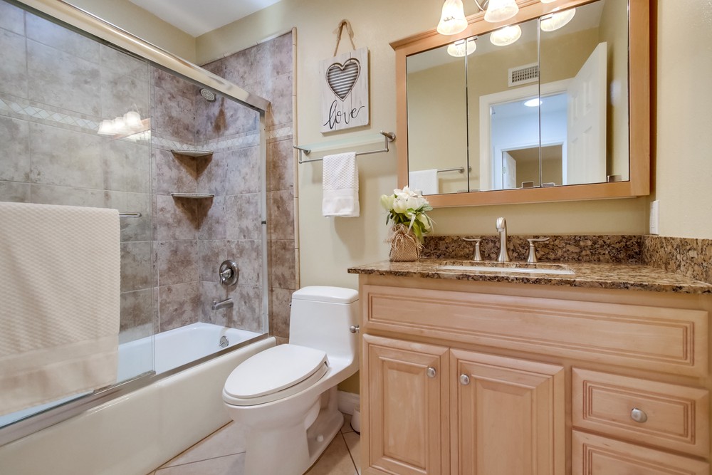 Virtual tour photo 39 of 56 for 5912 Lance St