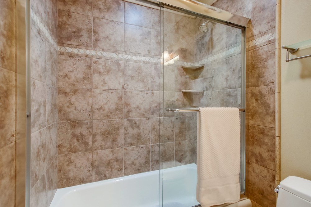 Virtual tour photo 40 of 56 for 5912 Lance St