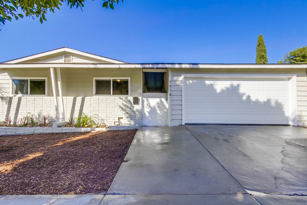 Virtual tour photo 3 of 38 for 5914 Baja Dr