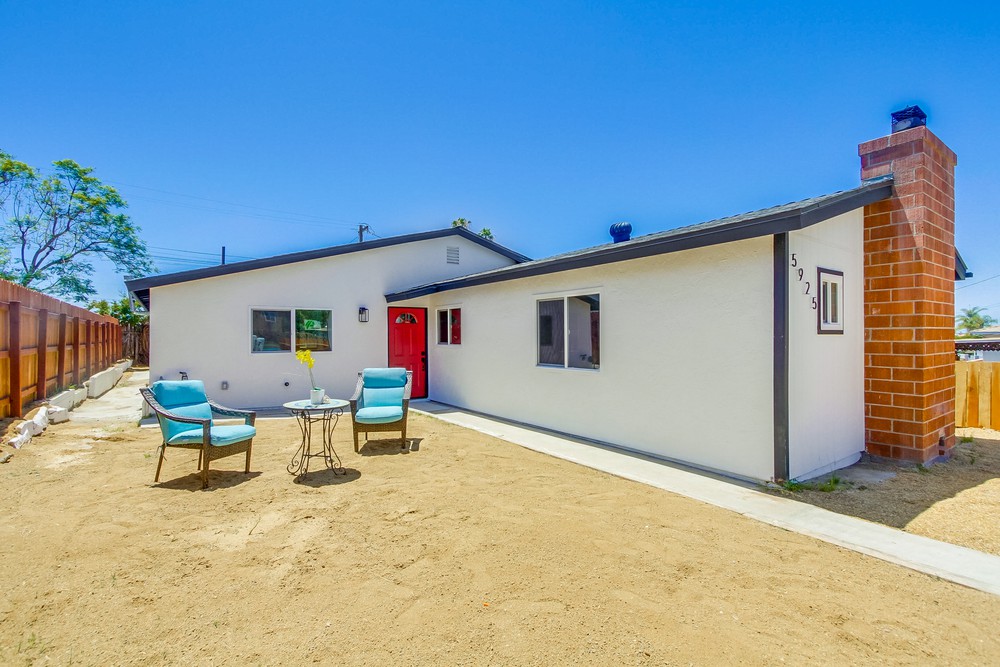 Virtual tour photo 11 of 51 for 5925 Edgewater St