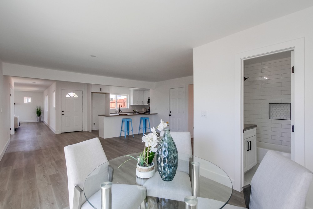 Virtual tour photo 17 of 51 for 5925 Edgewater St