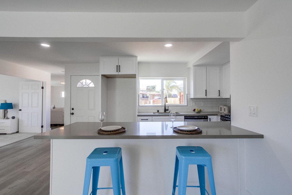 Virtual tour photo 21 of 51 for 5925 Edgewater St