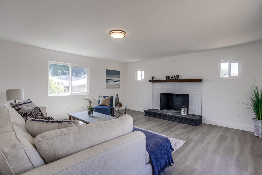 Virtual tour photo 26 of 51 for 5925 Edgewater St
