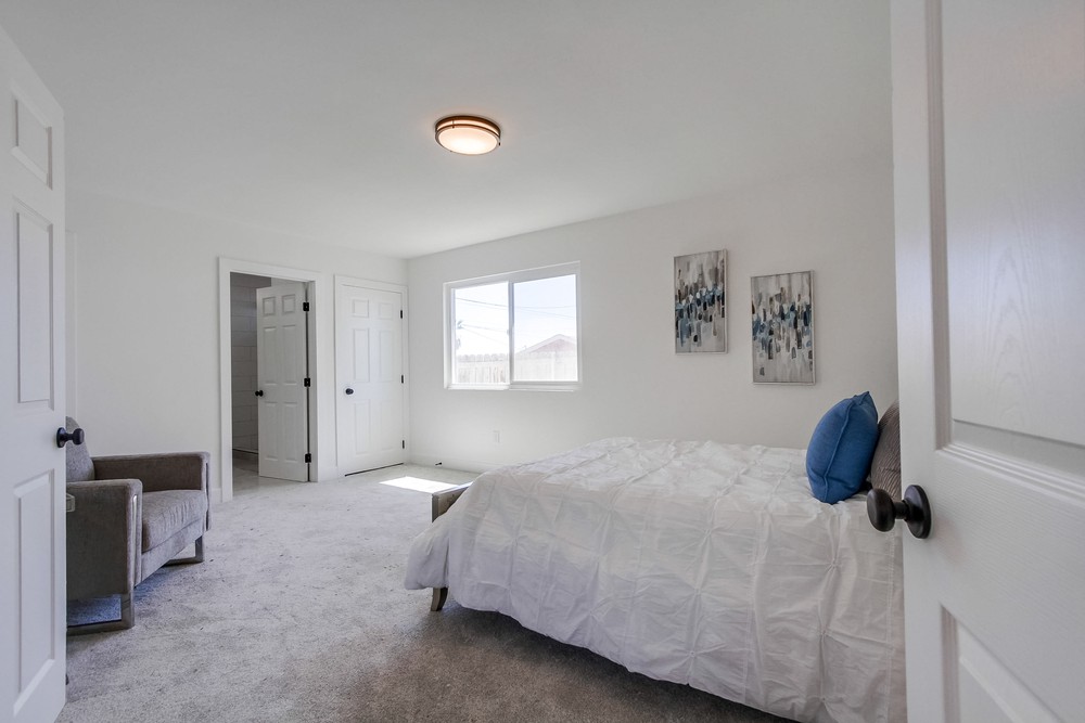 Virtual tour photo 30 of 51 for 5925 Edgewater St