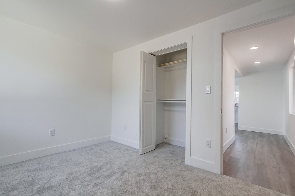 Virtual tour photo 41 of 51 for 5925 Edgewater St