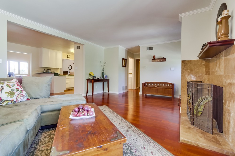 Virtual tour photo 9 of 42 for 5928 Eton Court