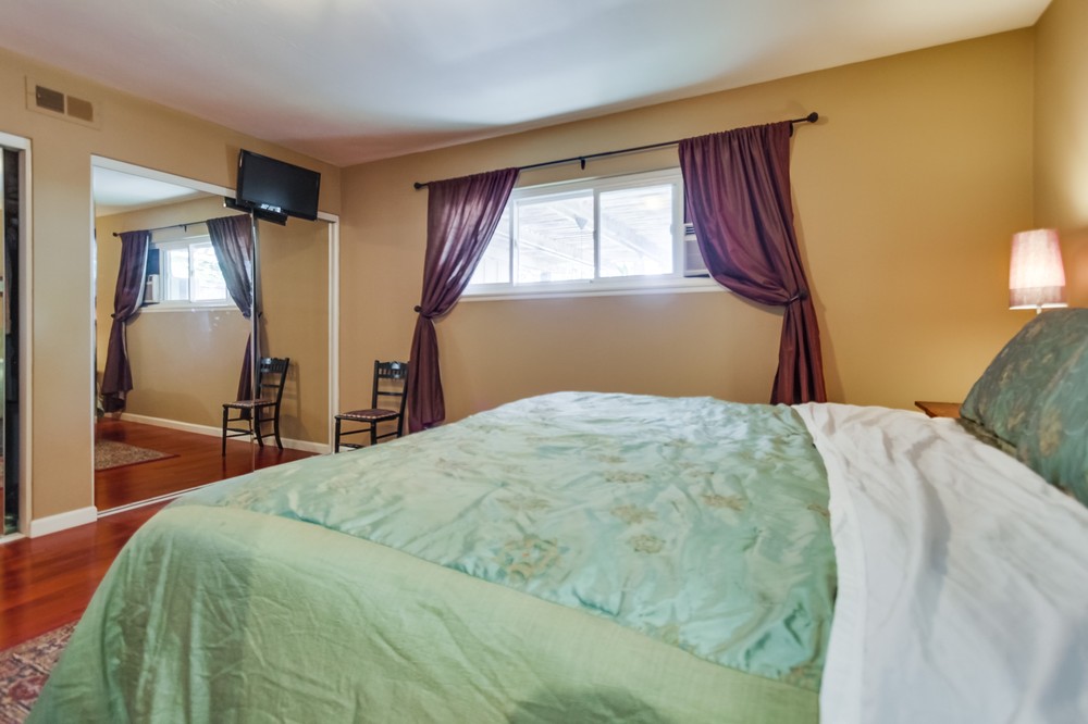 Virtual tour photo 25 of 42 for 5928 Eton Court