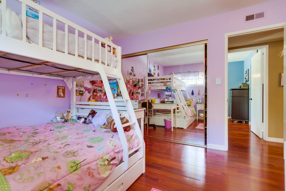 Virtual tour photo 33 of 42 for 5928 Eton Court