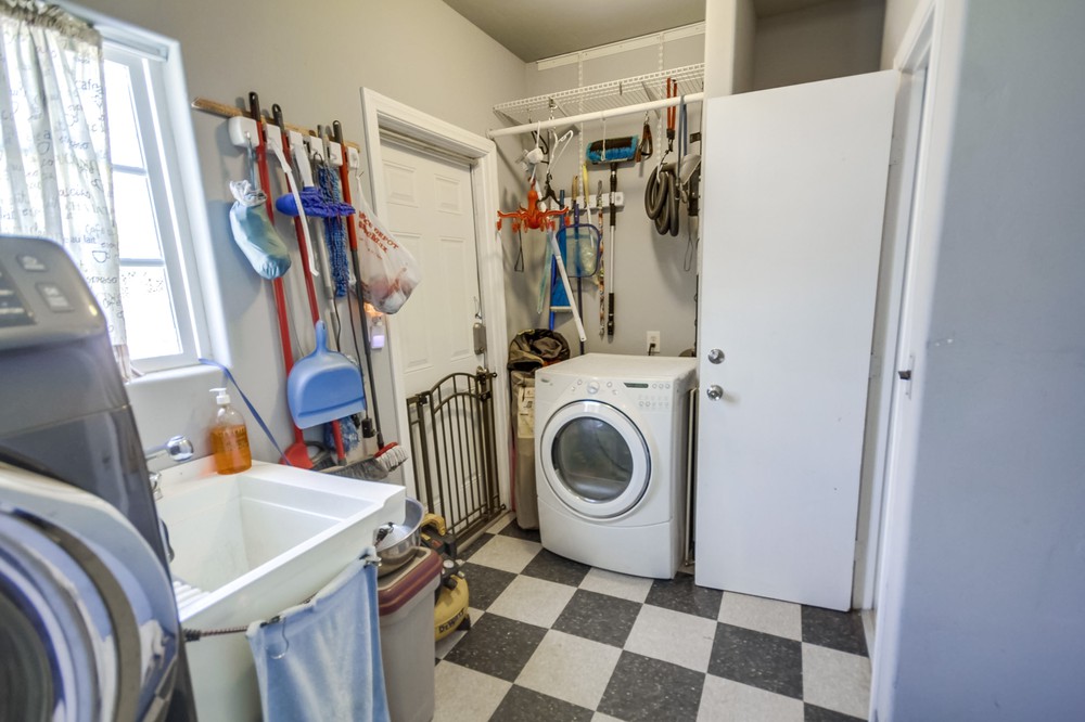 Virtual tour photo 36 of 45 for 5930 Lauder St