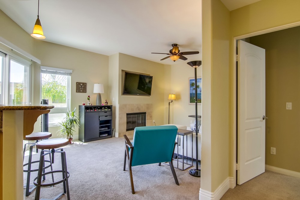 Virtual tour photo 6 of 54 for 5930 Riley St