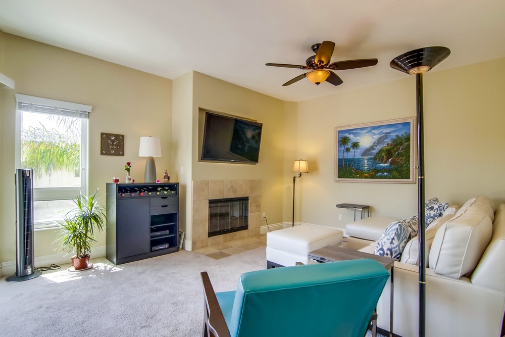 Virtual tour photo 7 of 54 for 5930 Riley St