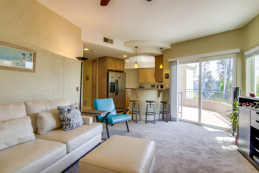 Virtual tour photo 11 of 54 for 5930 Riley St