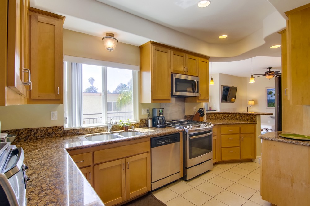 Virtual tour photo 21 of 54 for 5930 Riley St