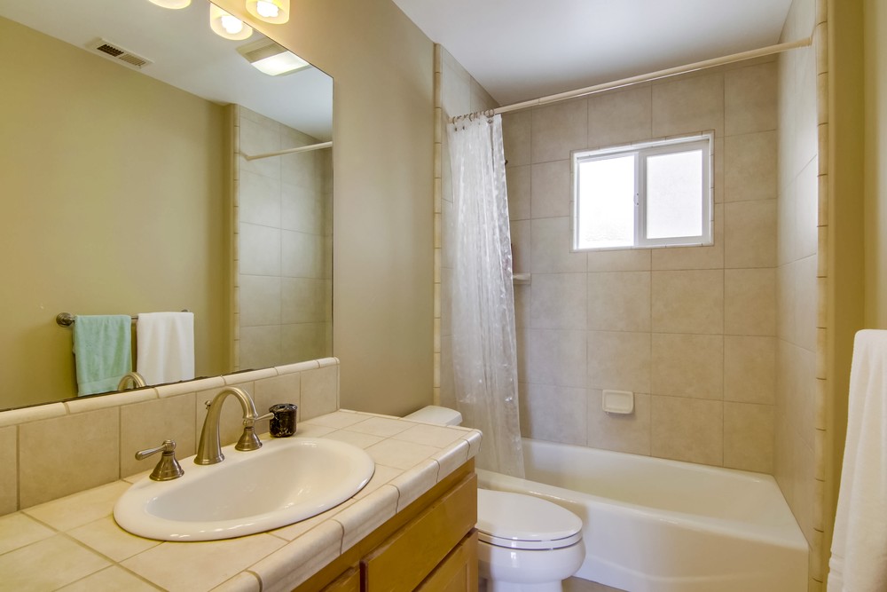 Virtual tour photo 47 of 54 for 5930 Riley St